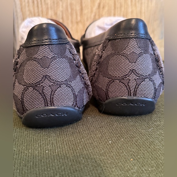 Coach Mona Loafers. New in box - Picture 3 of 4